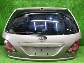 ДВЕРЬ ПЯТАЯ НА TOYOTA HARRIER MCU10