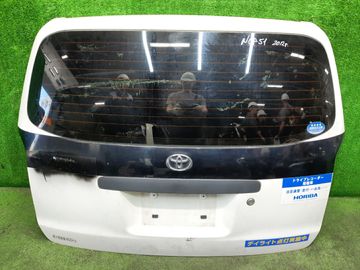ДВЕРЬ ПЯТАЯ НА TOYOTA PROBOX NCP50