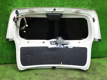 ДВЕРЬ ПЯТАЯ НА TOYOTA SUCCEED NCP50