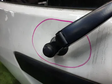 ДВЕРЬ ПЯТАЯ НА NISSAN AD Y12