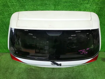 ДВЕРЬ ПЯТАЯ НА NISSAN WINGROAD Y11