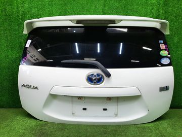 ДВЕРЬ ПЯТАЯ НА TOYOTA AQUA NHP10