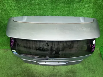 ДВЕРЬ ПЯТАЯ НА MITSUBISHI GRANDIS NA4W