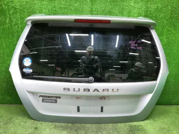 ДВЕРЬ ПЯТАЯ НА SUBARU FORESTER SG5