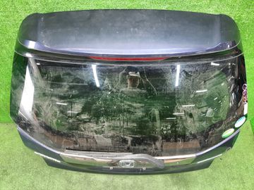 ДВЕРЬ ПЯТАЯ НА HONDA FIT SHUTTLE GP2