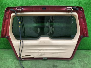 ДВЕРЬ ПЯТАЯ НА SUBARU FORESTER SG5