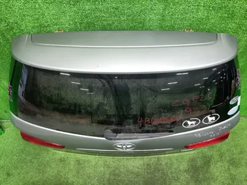 ДВЕРЬ ПЯТАЯ НА TOYOTA WISH ZGE20