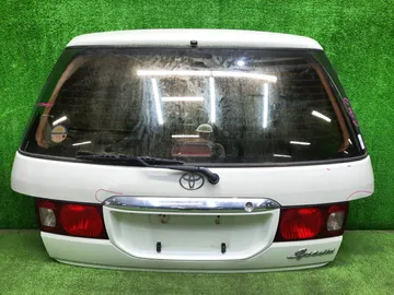 ДВЕРЬ ПЯТАЯ НА TOYOTA IPSUM SXM10