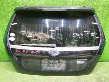 ДВЕРЬ ПЯТАЯ НА SUBARU FORESTER SG5