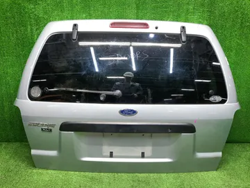 ДВЕРЬ ПЯТАЯ НА MAZDA FORD ESCAPE EP3WF