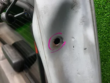 ДВЕРЬ ПЯТАЯ НА MAZDA FORD ESCAPE EP3WF