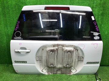 ДВЕРЬ ПЯТАЯ НА SUZUKI ESCUDO TD54W