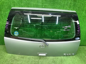 ДВЕРЬ ПЯТАЯ НА TOYOTA OPA ZCT10