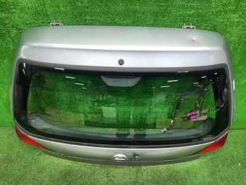 ДВЕРЬ ПЯТАЯ НА NISSAN WINGROAD Y11