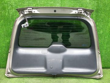 ДВЕРЬ ПЯТАЯ НА HONDA STREAM RN1