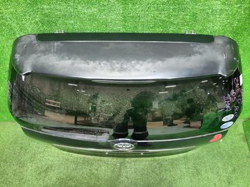 ДВЕРЬ ПЯТАЯ НА TOYOTA WISH ZNE10
