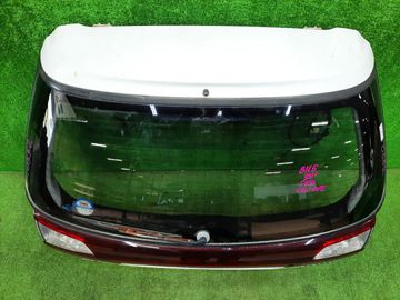 ДВЕРЬ ПЯТАЯ НА SUBARU LEGACY BH5