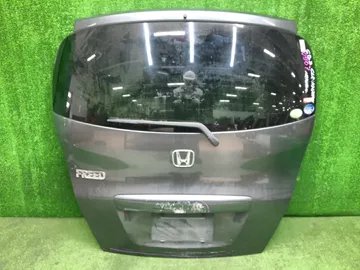 ДВЕРЬ ПЯТАЯ НА HONDA FREED GB3