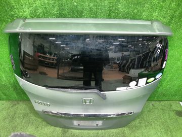 ДВЕРЬ ПЯТАЯ НА HONDA FREED GB3