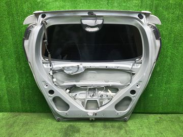 ДВЕРЬ ПЯТАЯ НА HONDA FREED GB3