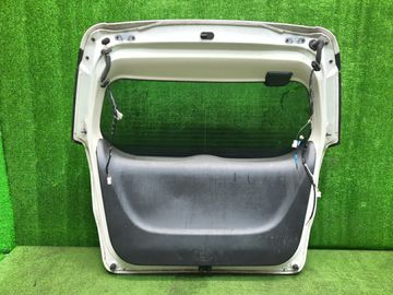 ДВЕРЬ ПЯТАЯ НА HONDA FIT SHUTTLE GP2