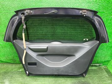 ДВЕРЬ ПЯТАЯ НА HONDA FIT GE9