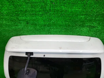 ДВЕРЬ ПЯТАЯ НА NISSAN SERENA C24