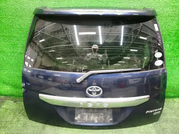 ДВЕРЬ ПЯТАЯ НА TOYOTA ISIS ANM10