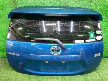 ДВЕРЬ ПЯТАЯ НА TOYOTA AQUA NHP10