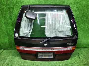 ДВЕРЬ ПЯТАЯ НА NISSAN LARGO W30
