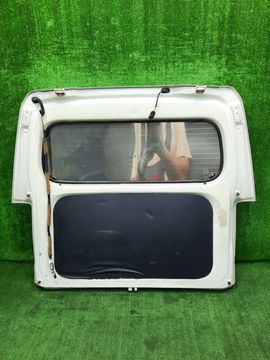 ДВЕРЬ ПЯТАЯ НА TOYOTA TOWNACE S402M