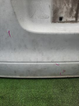 ДВЕРЬ ПЯТАЯ НА TOYOTA NOAH KR42