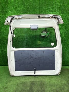 ДВЕРЬ ПЯТАЯ НА TOYOTA NOAH KR42