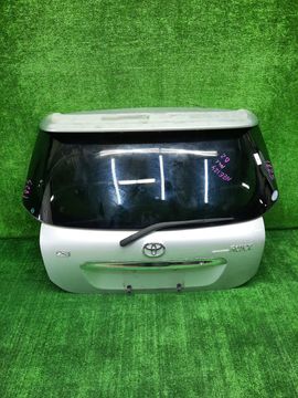 ДВЕРЬ ПЯТАЯ НА TOYOTA RUNX NZE124