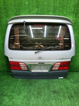 ДВЕРЬ ПЯТАЯ НА TOYOTA GRAND HIACE VCH10