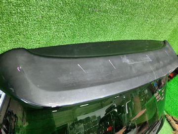 ДВЕРЬ ПЯТАЯ НА TOYOTA RUNX NZE121