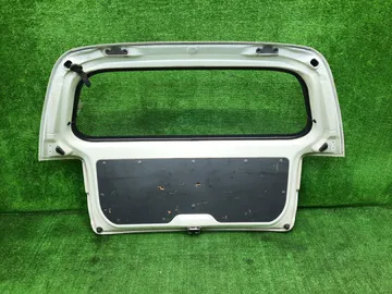 ДВЕРЬ ПЯТАЯ НА TOYOTA CALDINA ET196