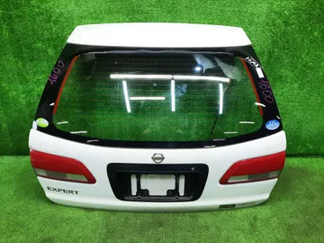 ДВЕРЬ ПЯТАЯ НА NISSAN EXPERT W11