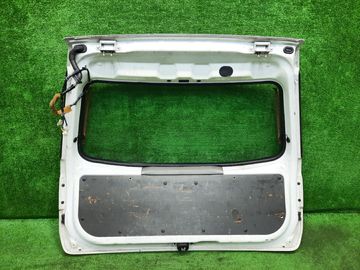ДВЕРЬ ПЯТАЯ НА NISSAN EXPERT W11