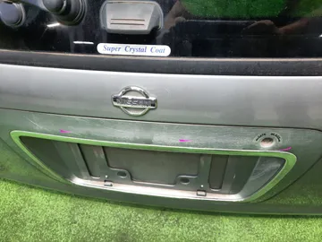 ДВЕРЬ ПЯТАЯ НА NISSAN AVENIR W11
