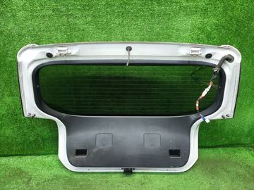 ДВЕРЬ ПЯТАЯ НА TOYOTA RUNX NZE121