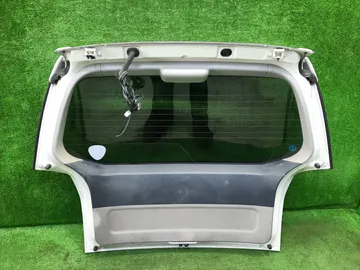 ДВЕРЬ ПЯТАЯ НА MITSUBISHI MIRAGE DINGO CQ2A