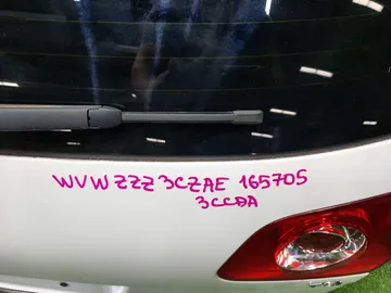 ДВЕРЬ ПЯТАЯ НА VOLKSWAGEN PASSAT 3C