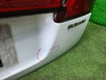 ДВЕРЬ ПЯТАЯ НА SUBARU LEGACY BH5