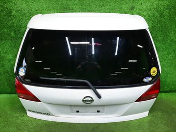 ДВЕРЬ ПЯТАЯ НА NISSAN WINGROAD Y11