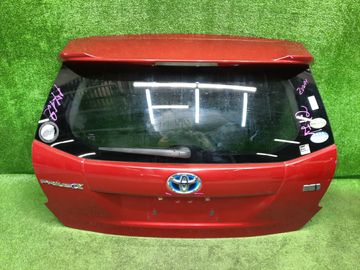 ДВЕРЬ ПЯТАЯ НА TOYOTA PRIUS ALPHA ZVW41