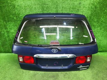 ДВЕРЬ ПЯТАЯ НА TOYOTA IPSUM SXM10