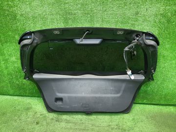 ДВЕРЬ ПЯТАЯ НА TOYOTA VITZ NCP91