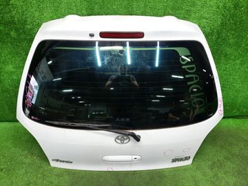 ДВЕРЬ ПЯТАЯ НА TOYOTA COROLLA SPACIO AE111N