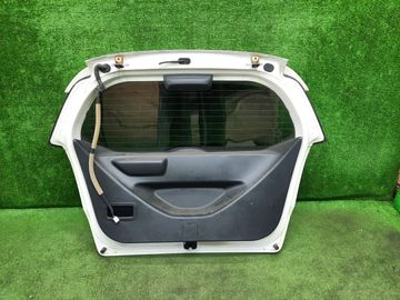 ДВЕРЬ ПЯТАЯ НА HONDA FIT GE6